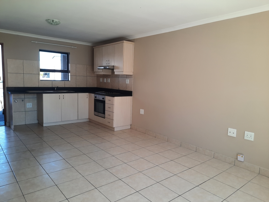 To Let 2 Bedroom Property for Rent in Burgundy Estate Western Cape